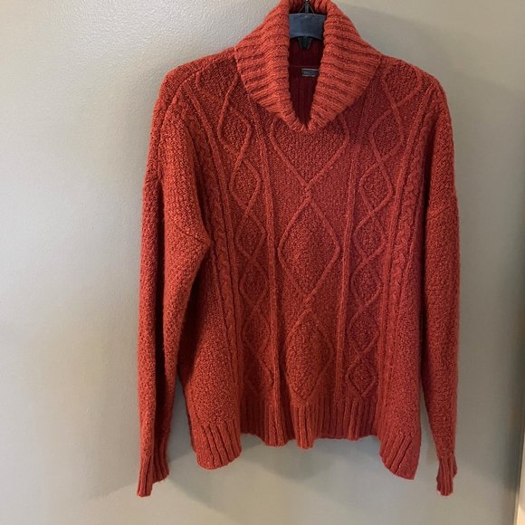 Womens TBH Rose colored  Cable Knit Turtleneck Fuzzy Sweater - Size Small - Picture 1 of 6